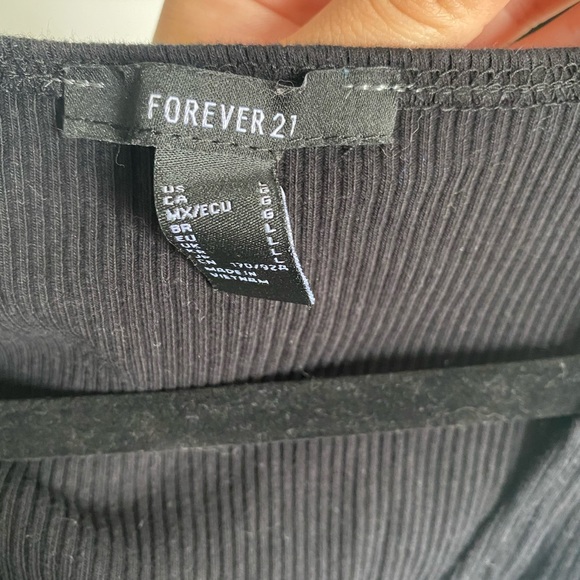 ❗️SOLD❗️FOREVER 21 BODYSUIT - Picture 3 of 3